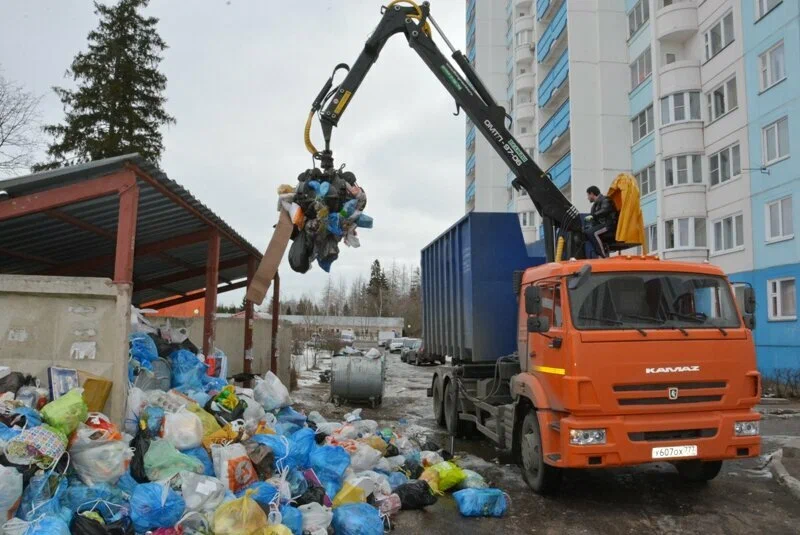 Вывоз бытового мусора в Кемерово с погрузкой в октябре