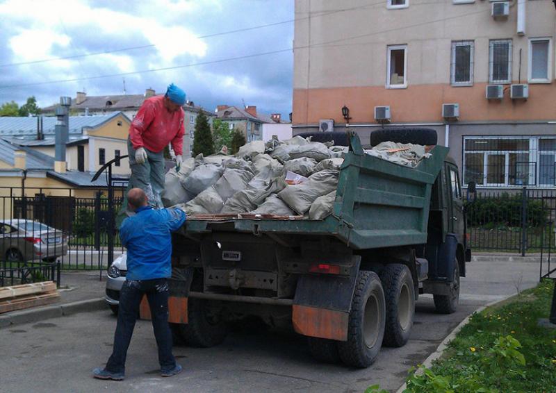 Вывоз мусора из новостройки в Кемерово – ПроМусор, контейнеры, уборка и грузчики от 2185 руб